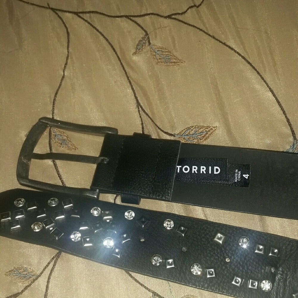 Torrid Belt Size 4